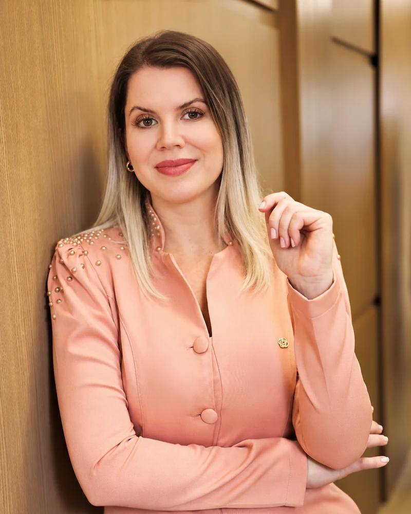 Retrato de Dra. Sara Michelon
